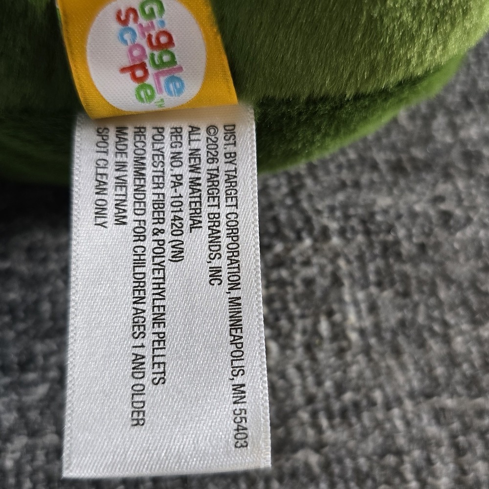 GiggleScape Winking Avocado Stuffed Plush Toy 9" - Picture 4 of 5